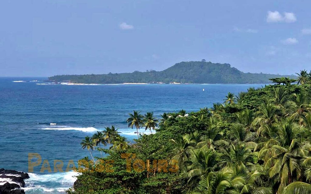 São Tomé south coast view of rolas island